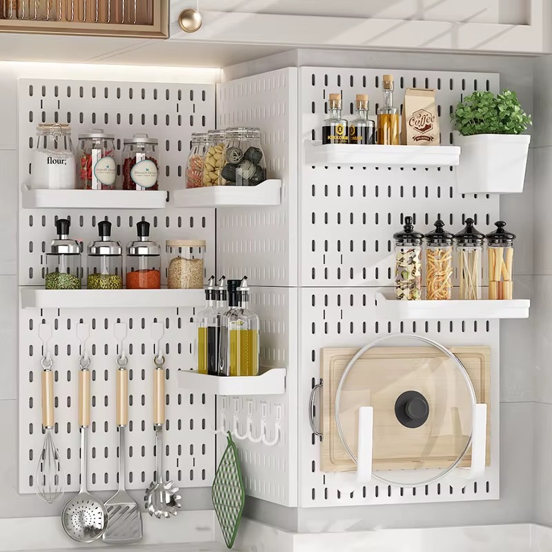 Organized kitchen wall inspiration